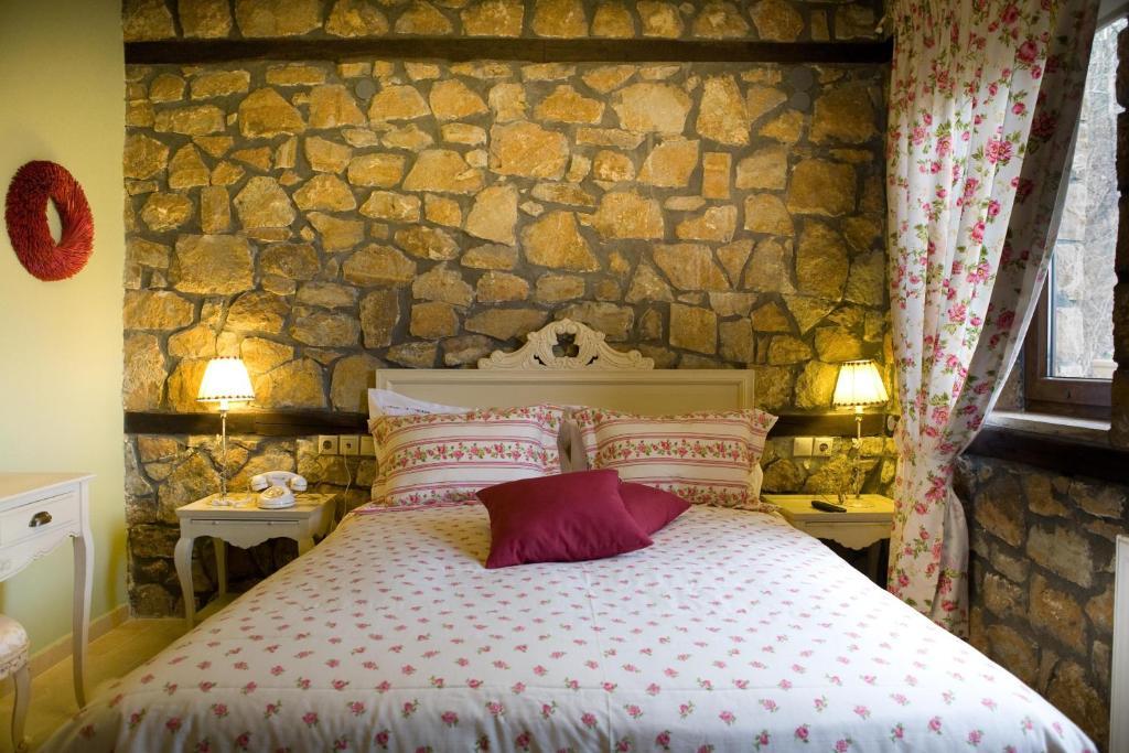 Archontiko Emmanouilidi Suites Káto Loutrákion 외부 사진